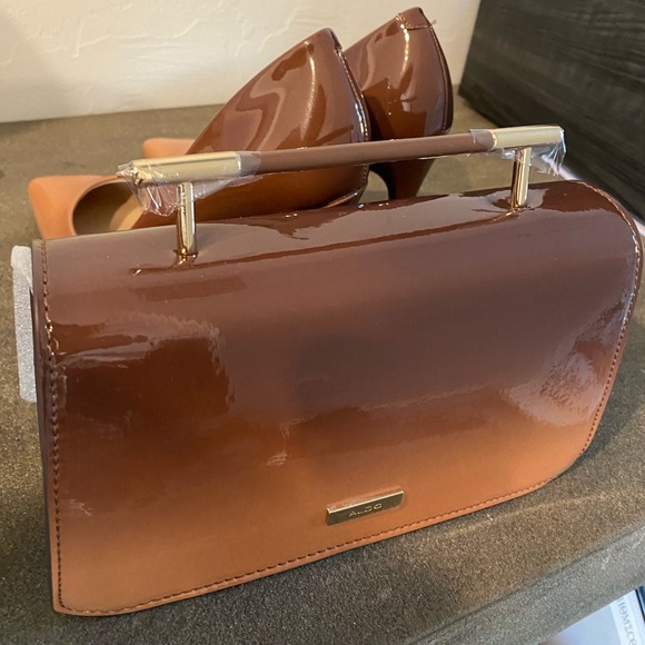 Set: NWT ALDO Ombré Patent Leather Purse and Matching Heels - Picture 7 of 9